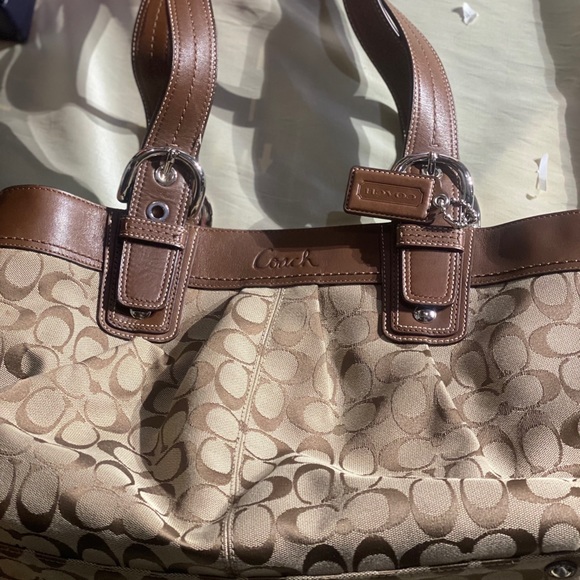 Two Coach Signature Canvas and leather large totes - Picture 4 of 16